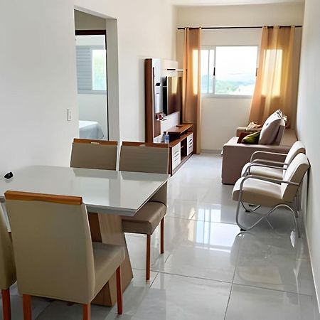 202- Apartamento De 2 Quartos Para Ate 5 Hospedes Patos de Minas Exteriör bild